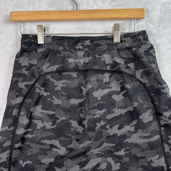 Lululemon Camo Shorts Men's Small Black/Grey Athletic Workout Gym Pockets - Picture 10 of 12